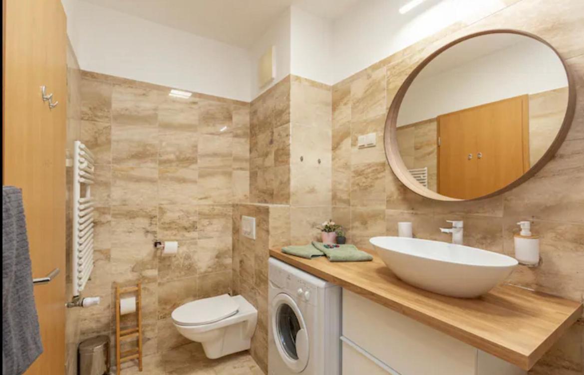 Kazinczy Apartment #Freeparking بودابست المظهر الخارجي الصورة